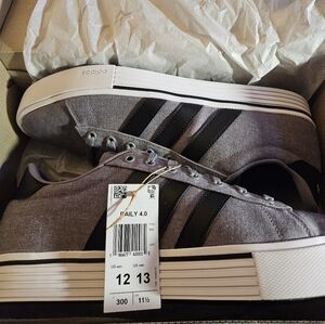 Adidas Daily 4.0 Grey/Black